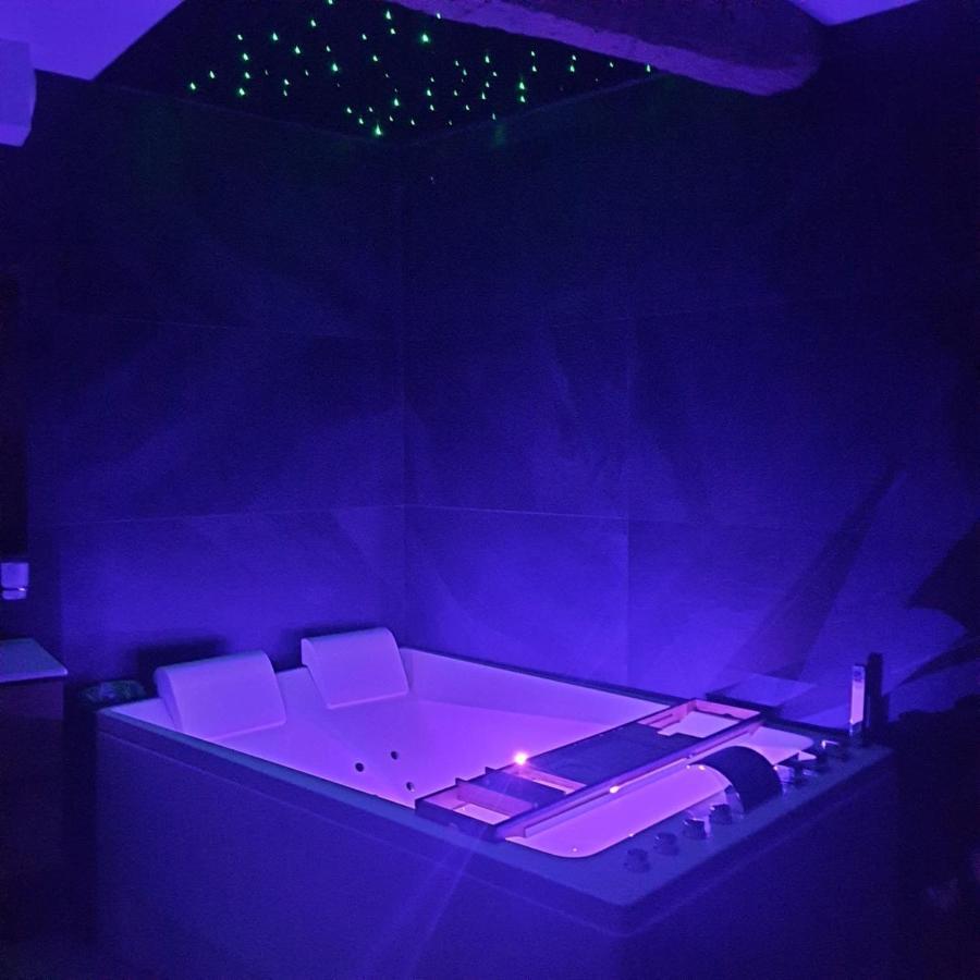 La Loveroom Bdsm Grassoise "La Chambre Des Desirs" Grasse Luaran gambar